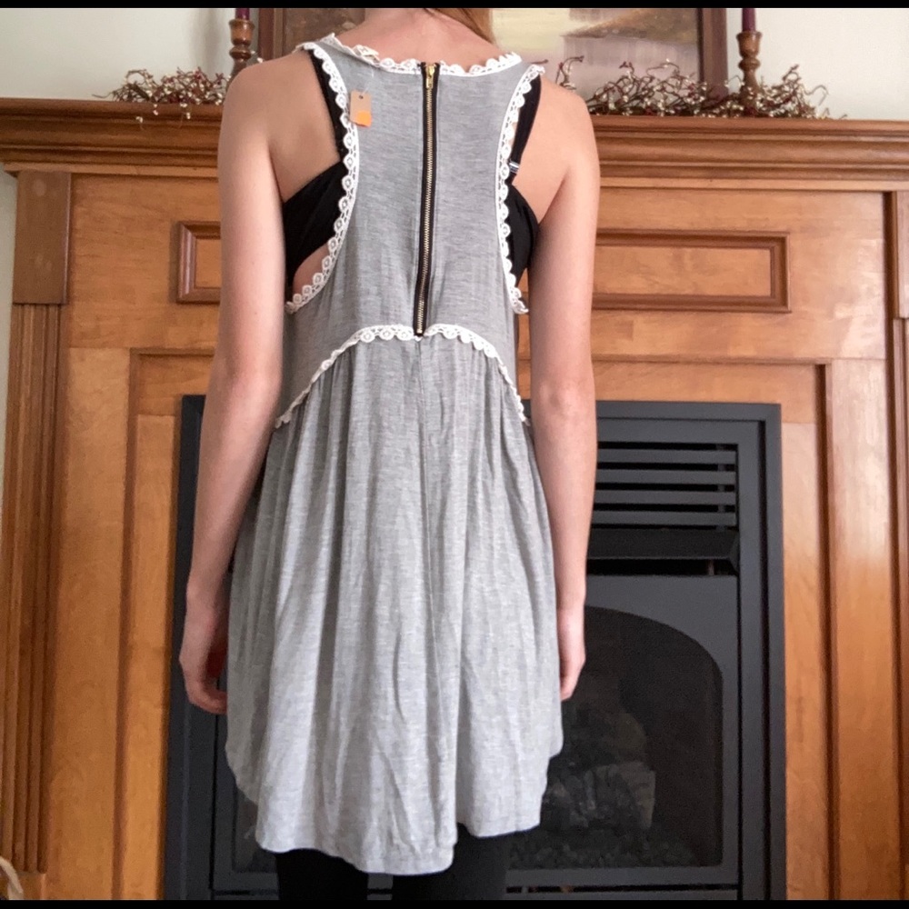 Grey & White Tank-Top Blouse - Picture 3 of 3